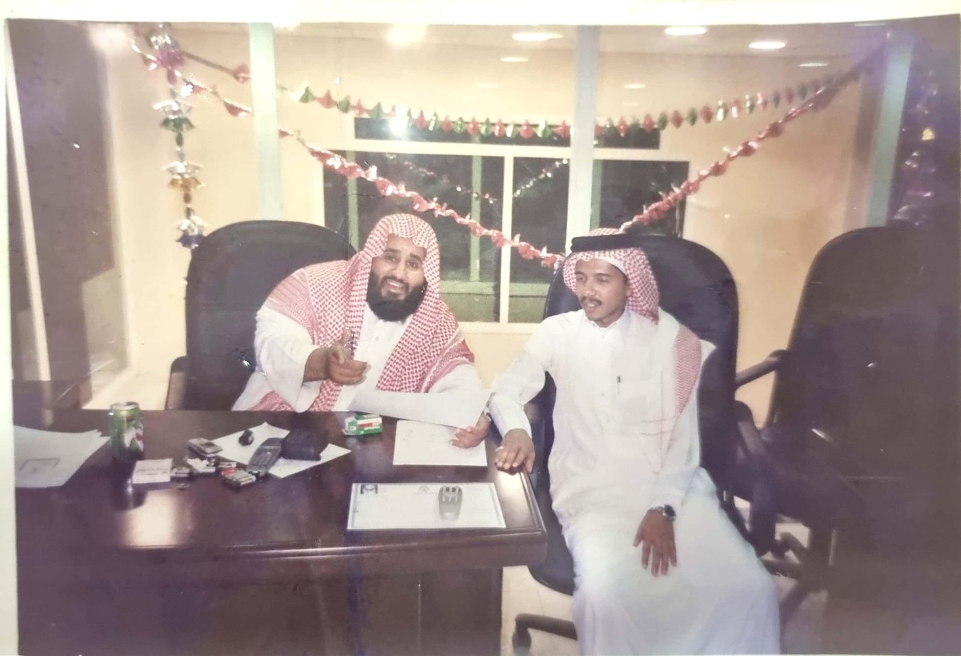 Sheikh Adnan dans les bureaux de Shining Technical Com.